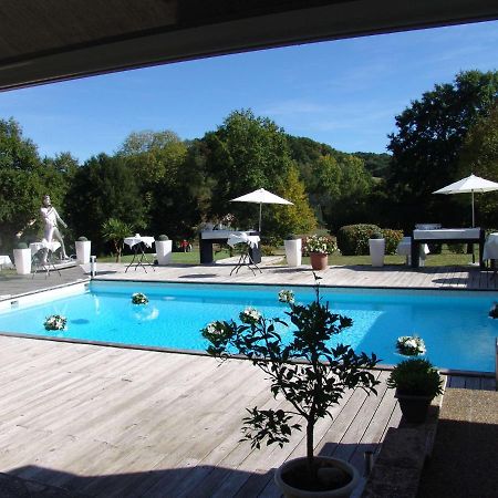 Brit Hotel Du Golf Le Lodge Salies-de-Béarn Exterior foto